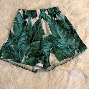 Palm leaf shorts